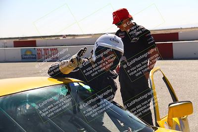 media/Oct-15-2023-CalClub SCCA (Sun) [[64237f672e]]/Around the Pits/